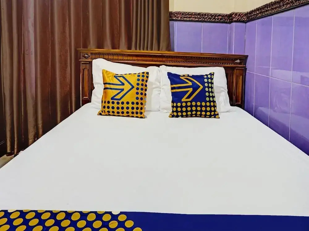 Graha Batu Mulia by OYO Rooms