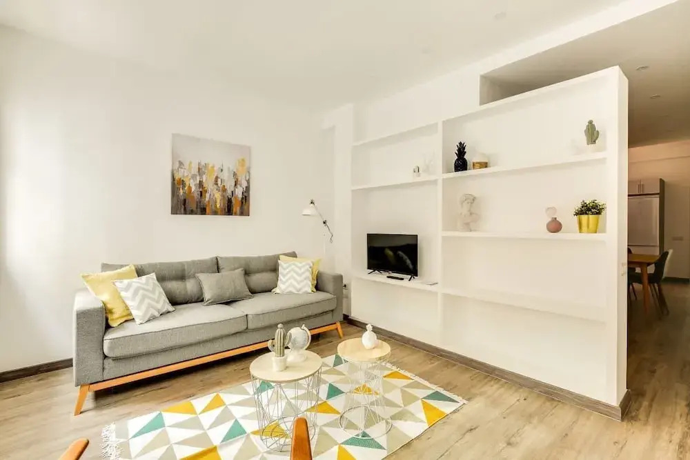 Spacious Refurbished 1bed Flat, Close to the Metro