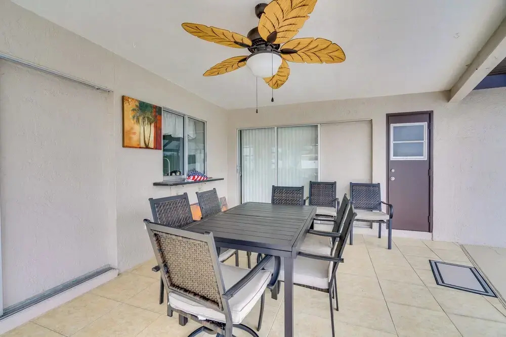 Dock & Dolphin Sightings! Cape Coral Family Escape