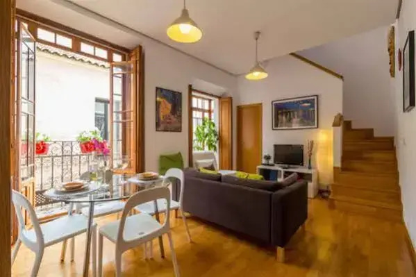 La Casa del Conde de Gelves Apartments