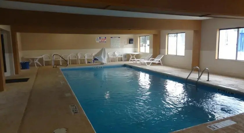 Travelodge Suites Savannah Pooler