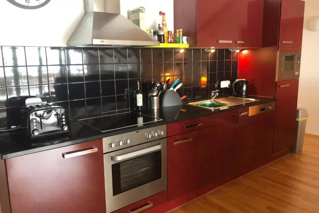 Isabella 5 by SMR Luxury Apartments