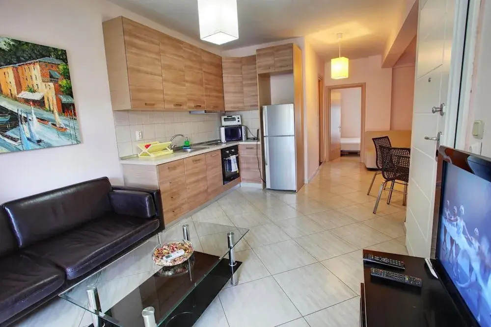 StayInn Bellevue Apartments