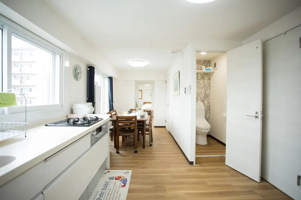 HDO Frontier 24 - Deluxe Apartment 701