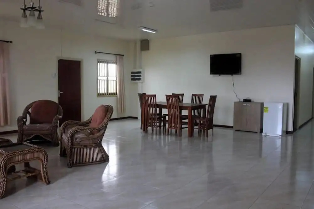 Arcton Apartments