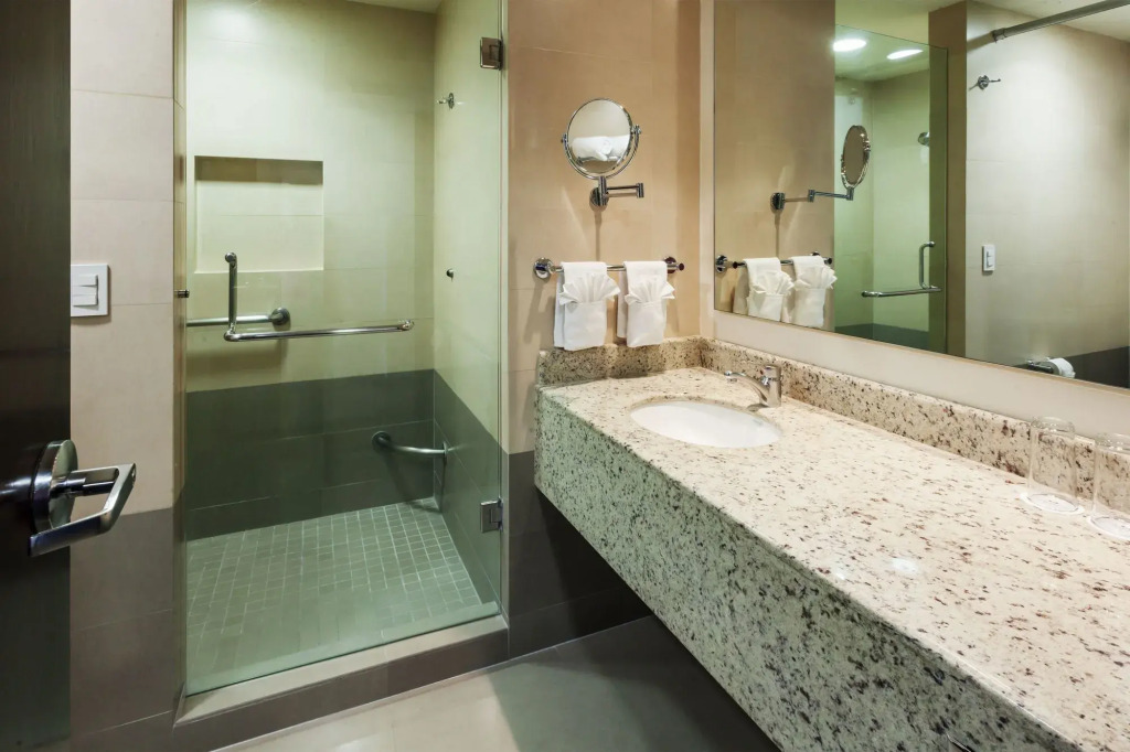 Crowne Plaza Leon by IHG
