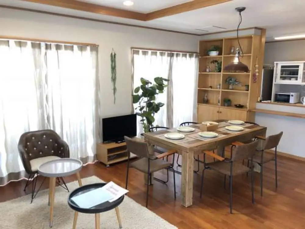 Villa Sans Company