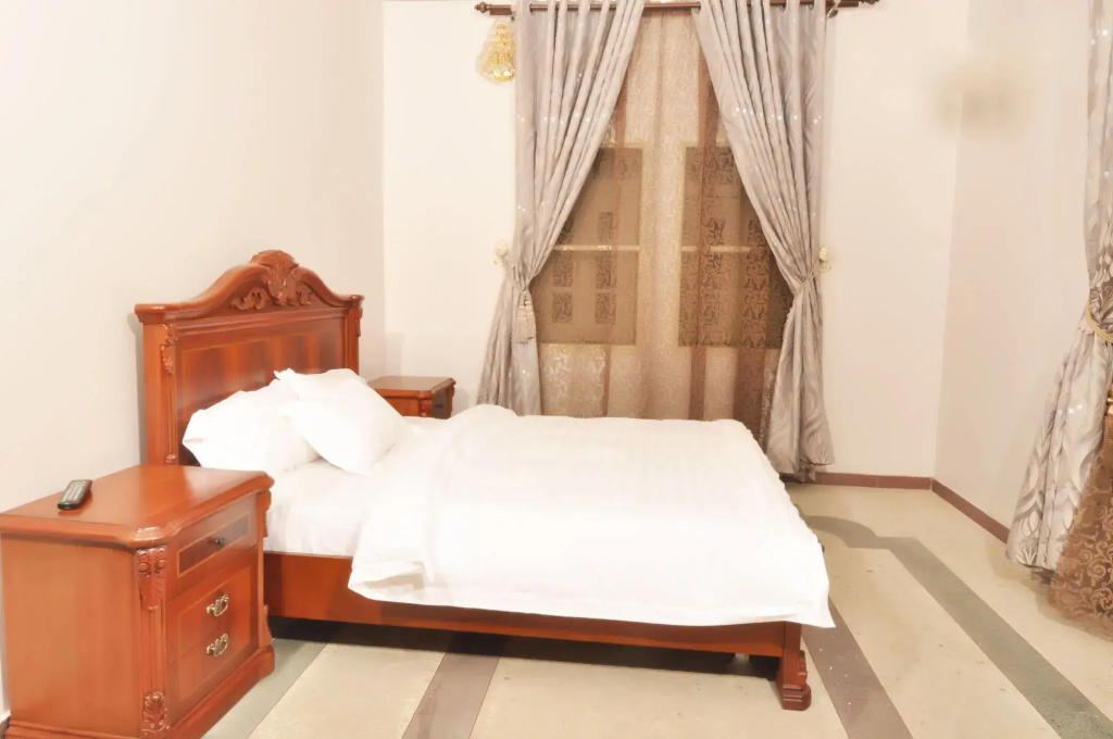Tokke Halal Apartment