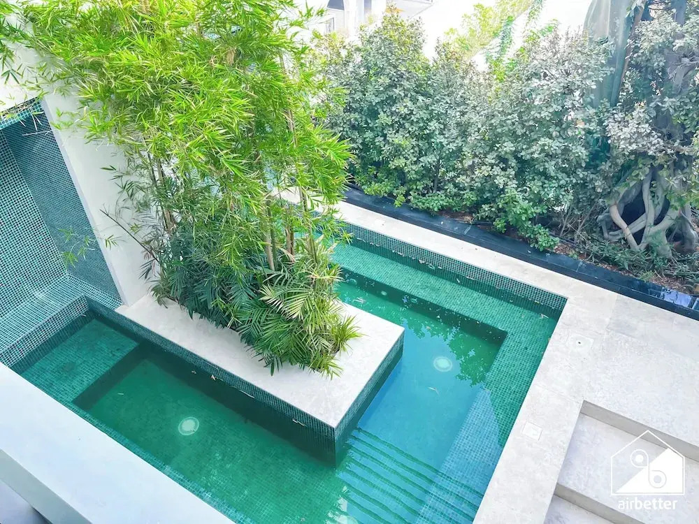 Exclusive 1BR Modern Comfort & Prime Location