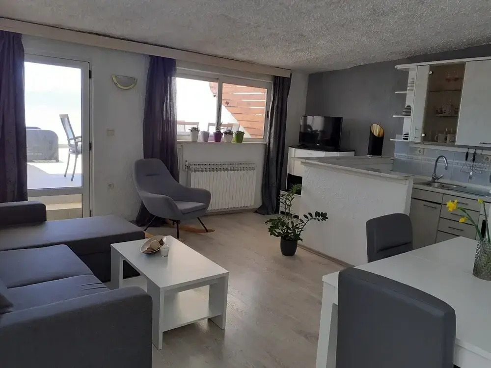 Jure - Terrace With Amazing sea View - A1 Leona
