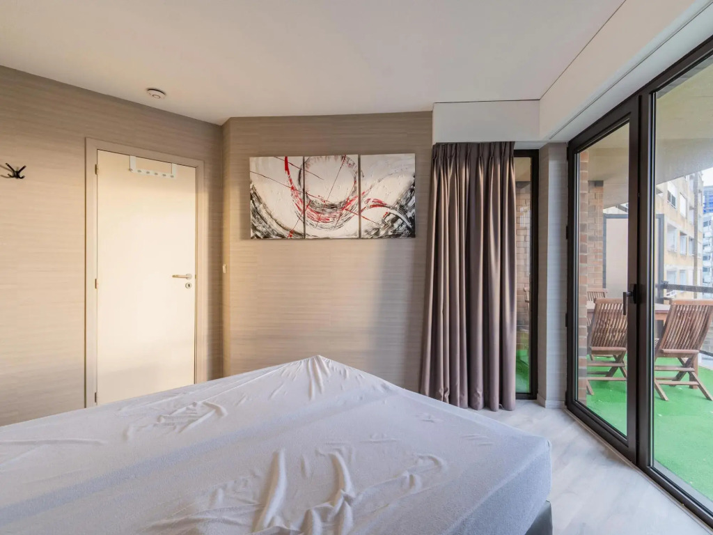 Welcoming apartment in Blankenberge with sea-views