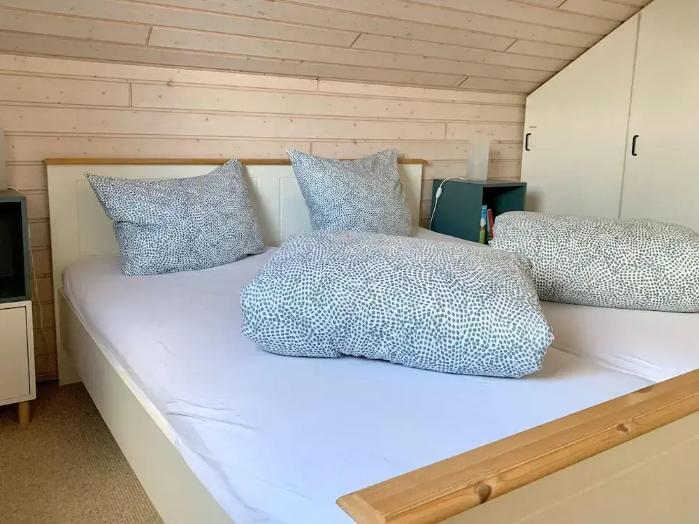 Holiday Home Seeblick With Sauna on Lake Dummer, Dummer
