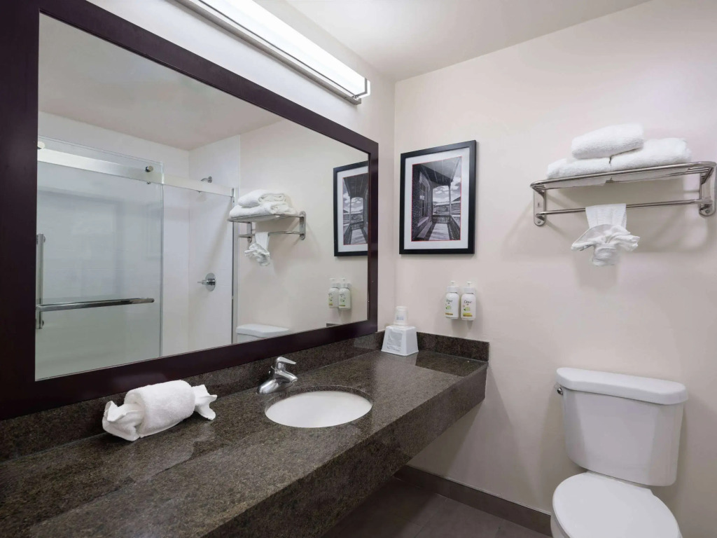 Ramada by Wyndham San Diego Poway Miramar