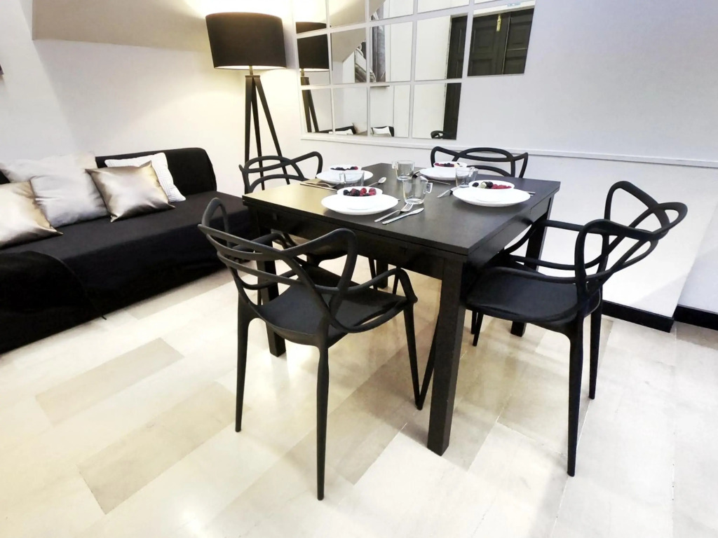 LUX- Spanish Steps 60A Luxury Suite Apartment