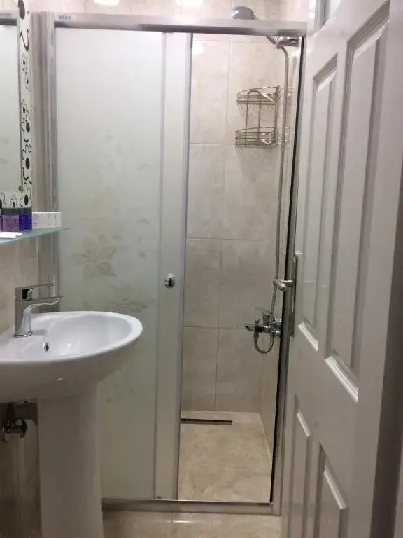 Hotel Buhara Family Inn
