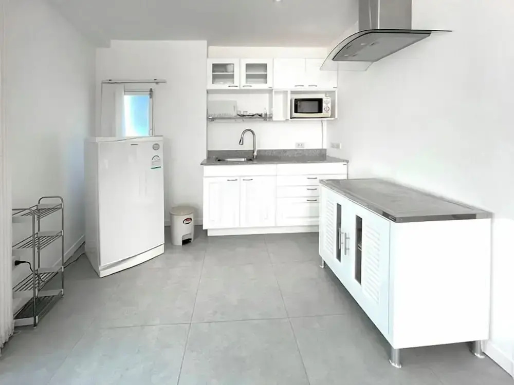 Roomquest Utopia Kata and Residence