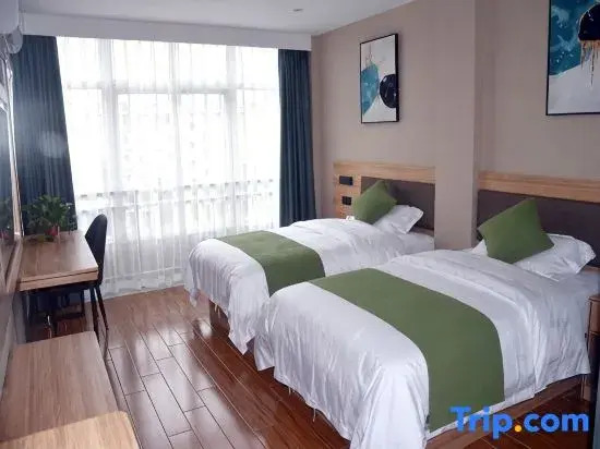 Shell Hotel (Huaibei Longhu Industrial Park)