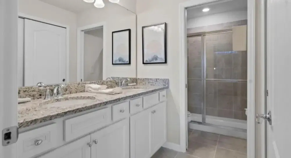 Townhome at Solterra NH 18005