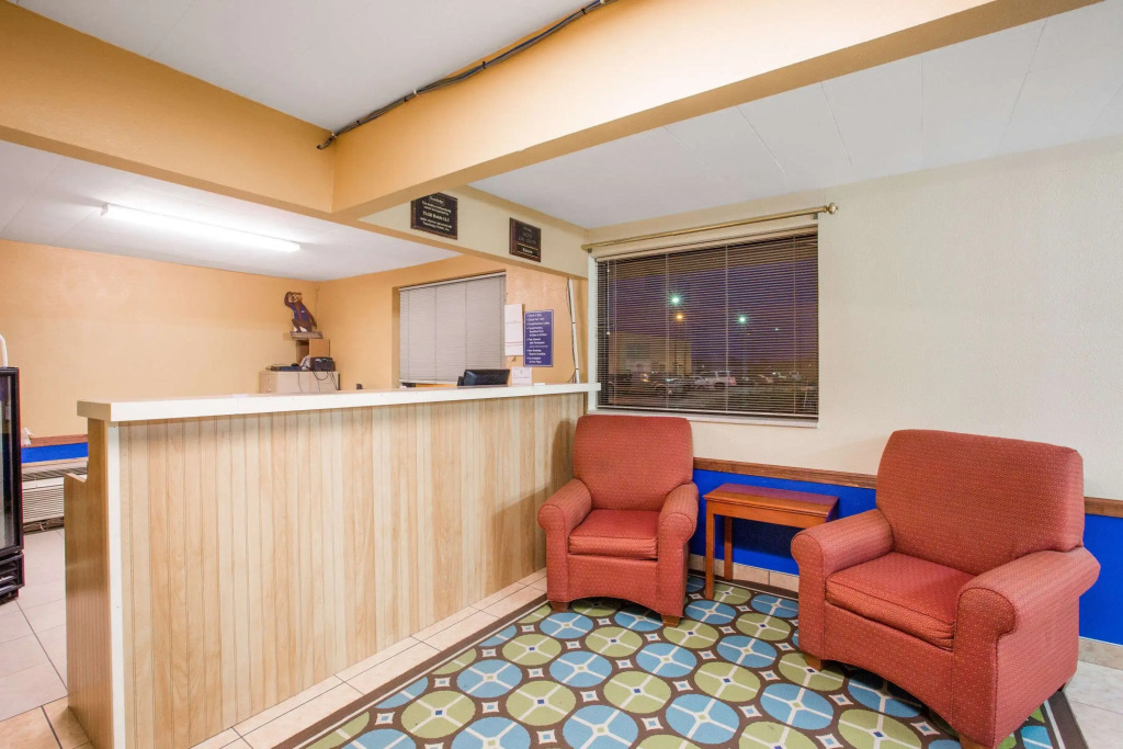 Frontier Inn
