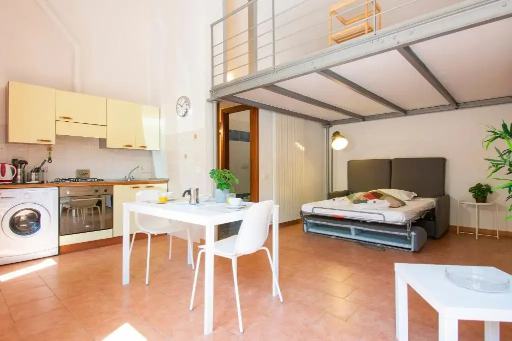 ALTIDO Colorful studio for 4 near Leaning Tower with Parking