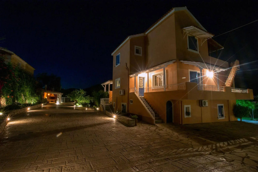 Studios Dimitra