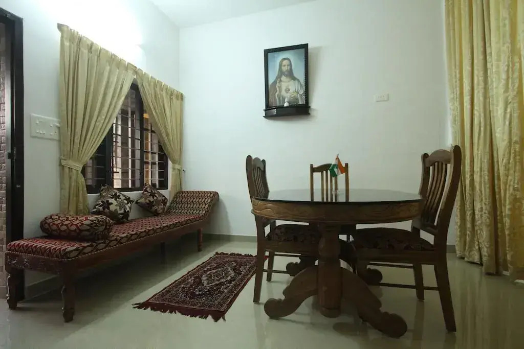 Aarons Homestay