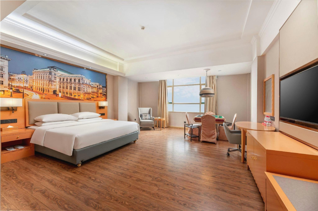 Vienna Hotel Dongguan Changping Avenue