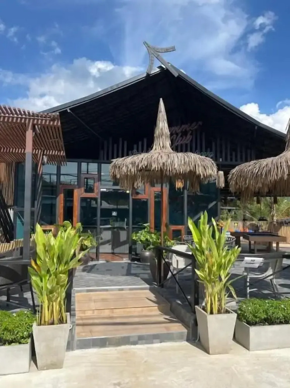 Summer Club and Hostel Ao Nang