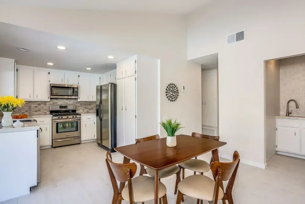 E Amarillo Home 4 Bedrooms 3 Bathrooms Home