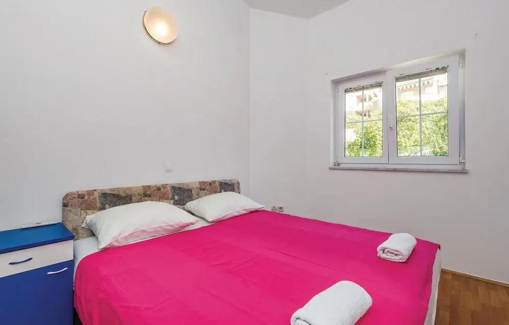 Amazing Home In Novalja With Wifi