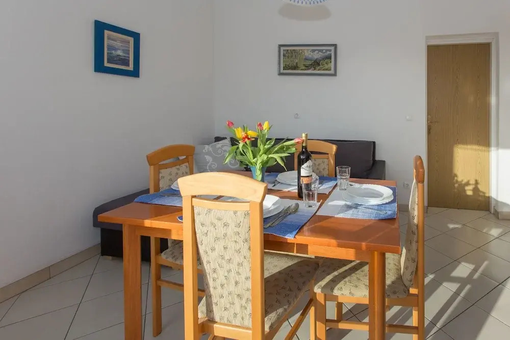 Apartments Milena