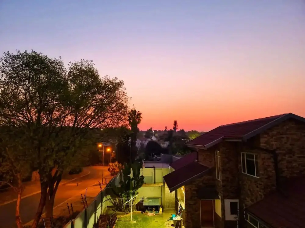 Stylish one bed Apartment in Strydom Park - 2168