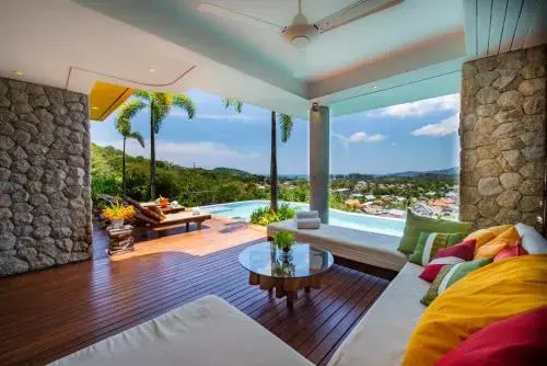 Sea view villa, Bangtao beach 4 Bedrooms
