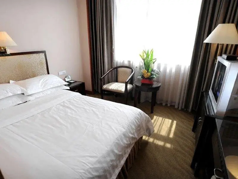 Sunjoy Inn