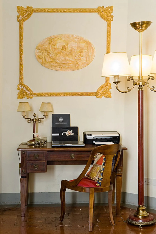 All Suites Palazzo Magnani Feroni
