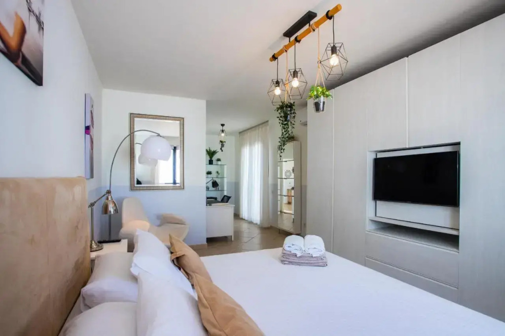 Casa Maurizio - Heated Pool, Hot Tub & Hammam