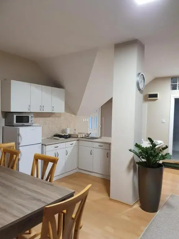 Bella Apartman