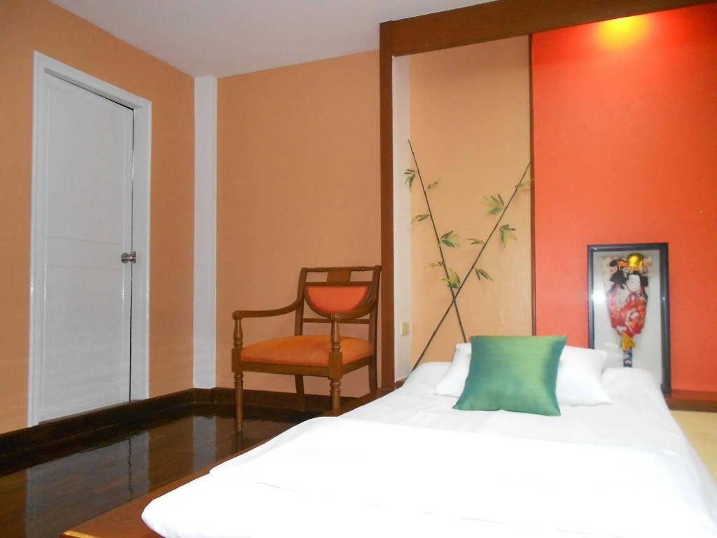B.S. Court Hotel Sathorn