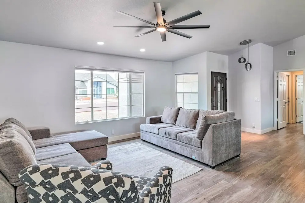 Group Getaway in Glendale < 1 Mi to Westgate!
