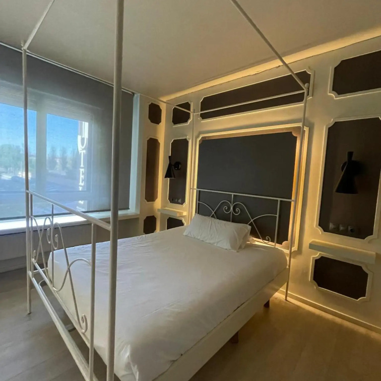 Hotel Confort BRASEROS