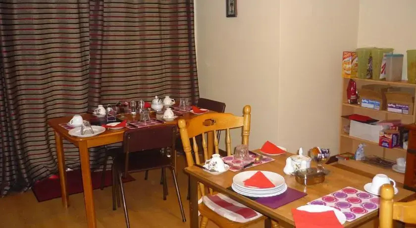 Deacys B&B