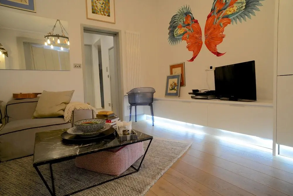 1 Bedroom Flat Near Royal Oak Station