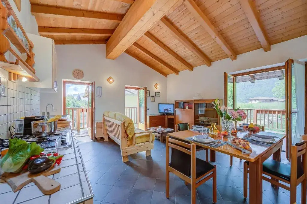 Casa Tra Borgo e Lago - Happy Rentals