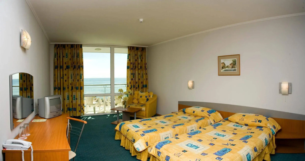 Hotel Neptun Beach