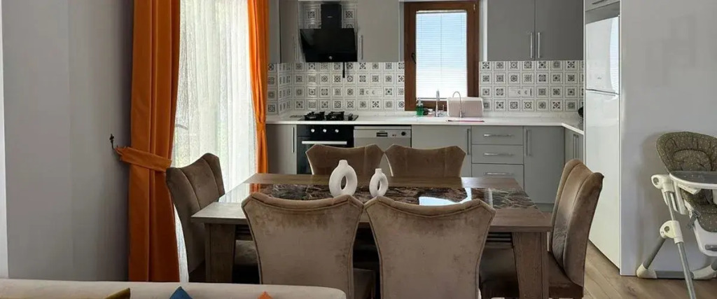 Villa Noyan