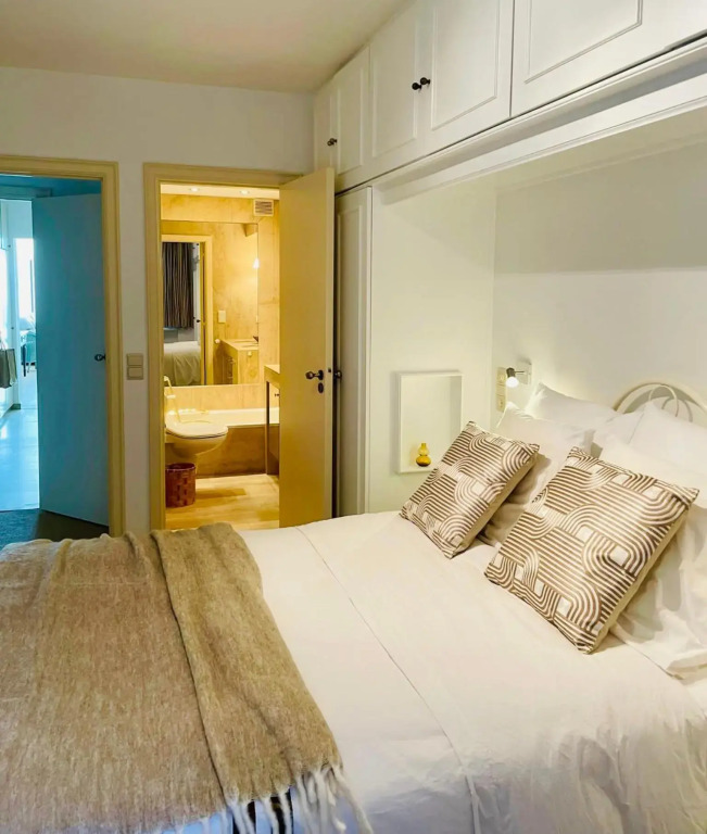 Westside Appartement met zicht op zee en het Rubensplein. Top Ligging!