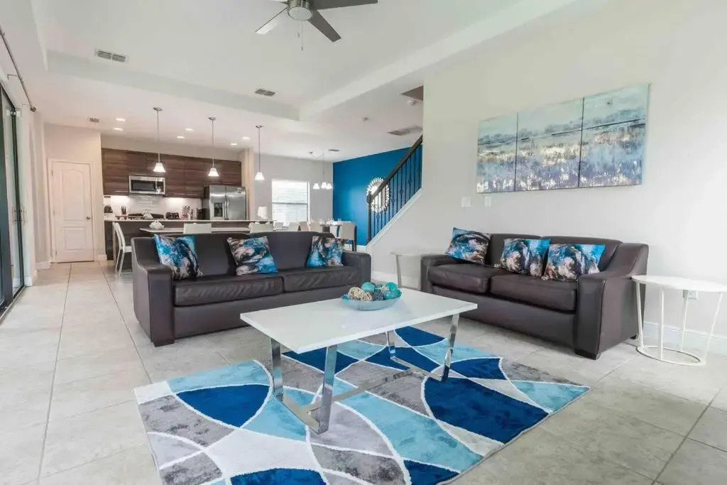 SPACIOUS 6bdrm Villa near ALL the attractions
