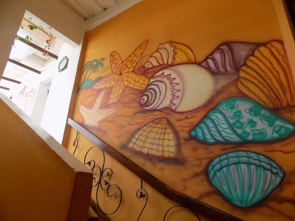 Hostal Caracoles