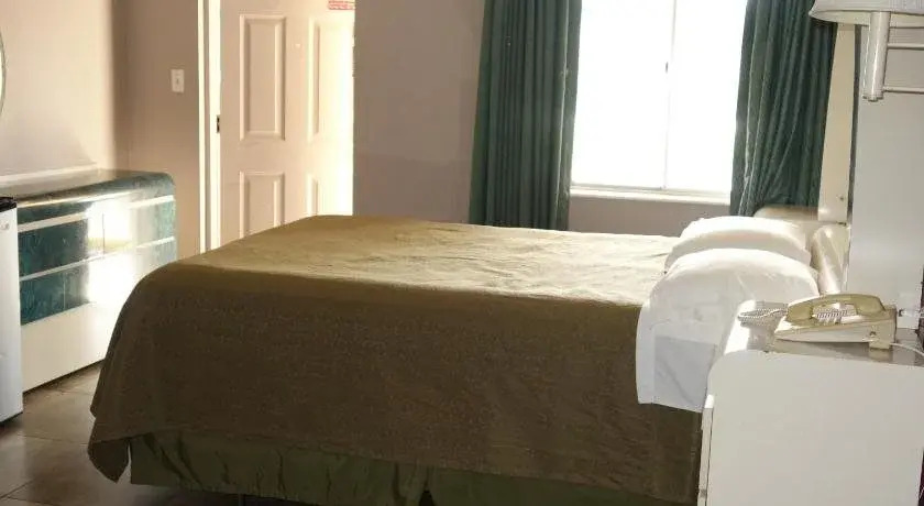 Palm City Motel