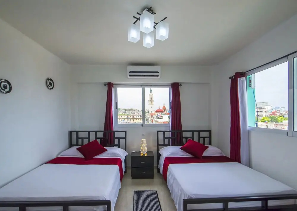 Luxury Neptuno Apartment